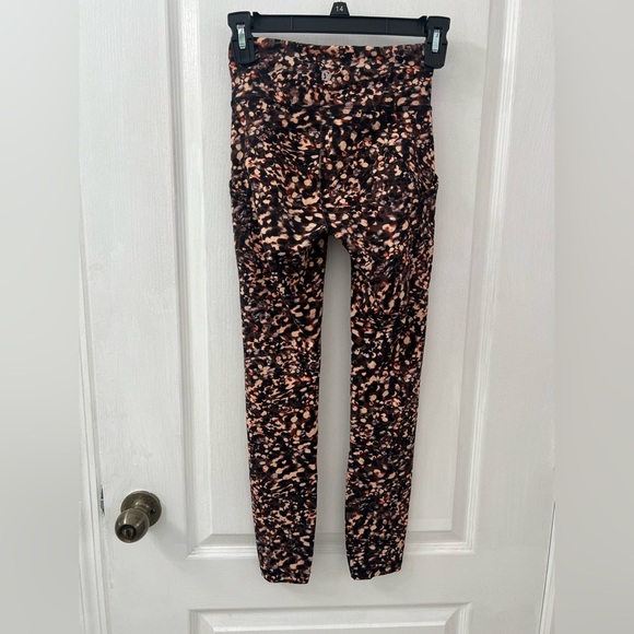 Lululemon Invigorate High-Rise Tight 25" Motion Flux Multi (Size 2) - Picture 12 of 17